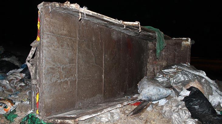 Feci kaza… Ölü ve yaralılar var Feci kaza… Ölü ve yaralılar var