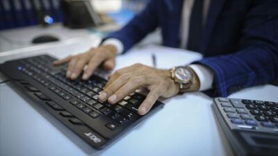 Bakan Selçuk açıkladı! ‘Erteledik’