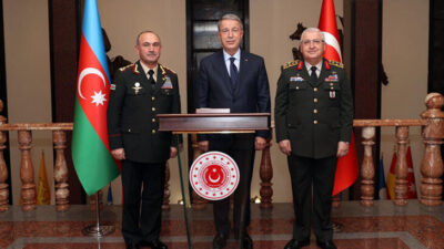 Bakan Akar, Azerbaycan Savunma Bakan Yardımcısı Mustafayev’i kabul etti