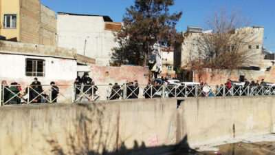 Şanlıurfa’da 2 genç evde ölü bulundu