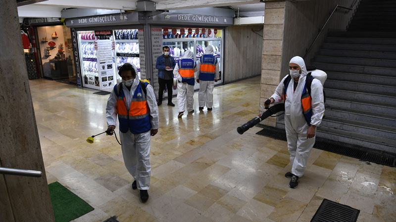 Osmangazi’de dip bucak dezenfeksiyon