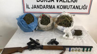 Bursa’da zehir satacaklardı! İhbar geldi, yakalandılar