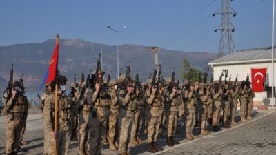 6 ay görev yapacaklar! Komandolar uğurlandı