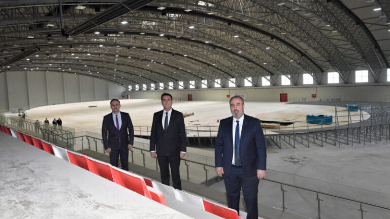 Dünya bu tesisi bekliyor