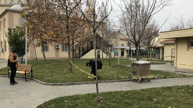 Bursa’da park kavgasında kan aktı