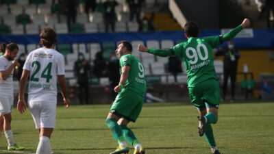 Misli.com 3.Lig 4. Grup'taki Bursa temsilcisi Yıldırımspor, sahasında Muğlaspor'u 2-0