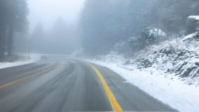 Uludağ beyaza büründü