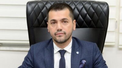 Büyükşehir Belediye Erzurumspor'da başkan Hüseyin Üneş istifa etti. Başkan vekili