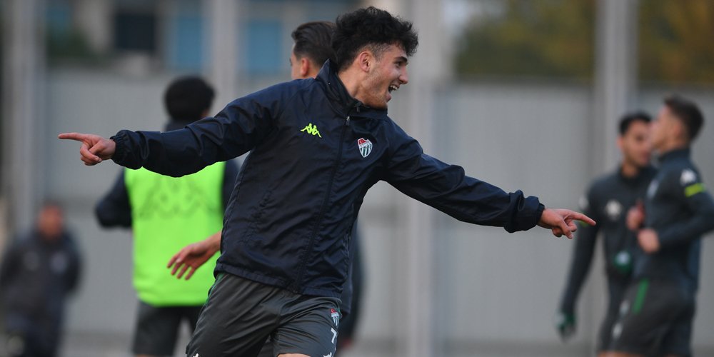 Bursaspor, Ümraniyespor maçı hazırlıklarını tamamladı Bursaspor, Ümraniyespor maçı hazırlıklarını tamamladı