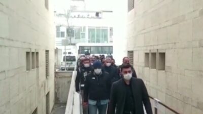 Bursa merkezli 2 ilde yapılan eş zamanlı operasyonda 15 kişi gözaltına alındı