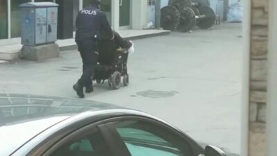 Bursa Polisi’nden ‘insanlık ölmemiş’ dedirten hareket