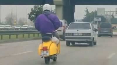 Görüntüler Bursa’dan! Elleri cebinde…