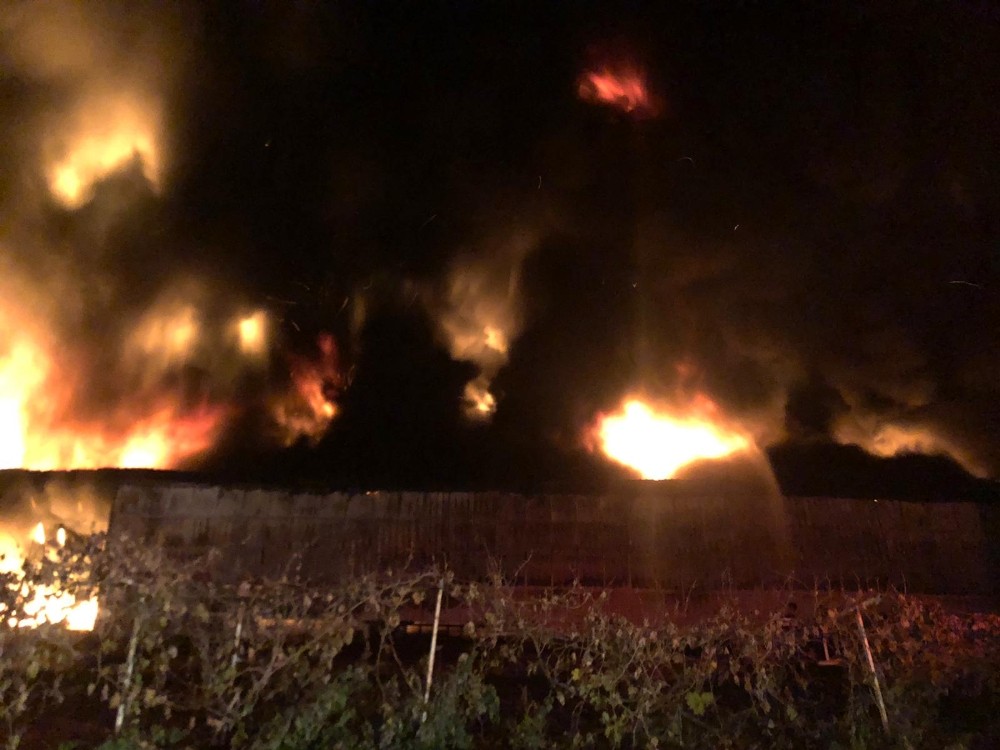 Bursa’daki yangında 5 milyonluk hasar medyana geldi Bursa’daki yangında 5 milyonluk hasar medyana geldi