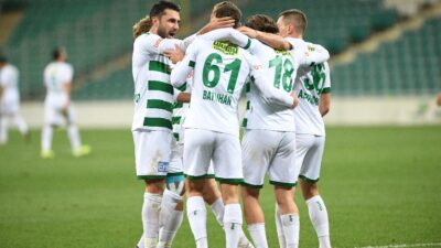 Bursaspor, Göztepe deplasmanında tur arıyor