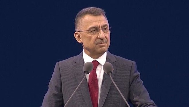 Fuat Oktay kürsüde rahatsızlandı! İlk açıklama…