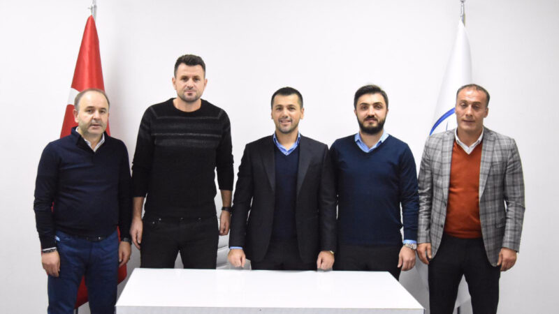 B.B. Erzurumspor'da Teknik Direktör Hüseyin Çimşir ile karşılıklı anlaşarak yollar