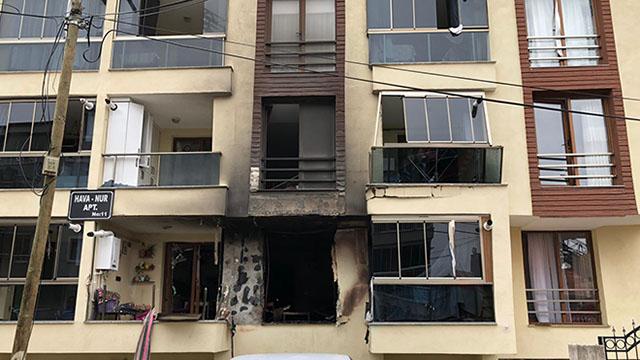 İki evde doğalgaz patlaması: 5 yaralı İki evde doğalgaz patlaması: 5 yaralı