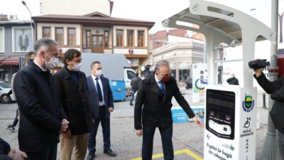 Engelli şarj istasyonu hizmete girdi