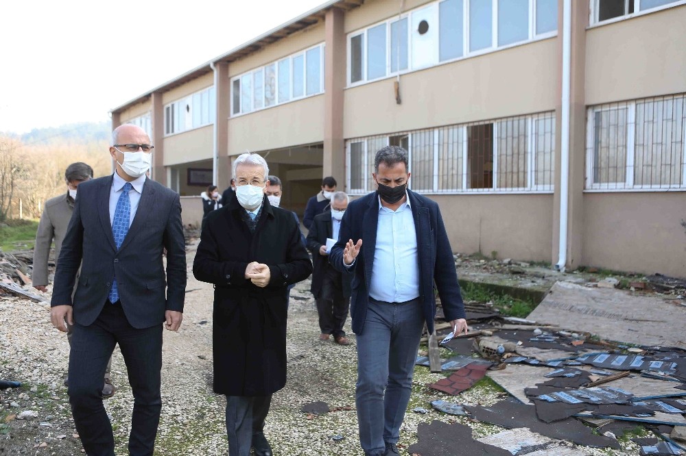 Erdem yapımı devam eden projeleri inceledi Erdem yapımı devam eden projeleri inceledi