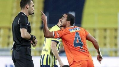 PFDK, Başakşehir'li oyuncu Rafael'in Fenerbahçe maçında gördüğü kırmızı kartı iptal