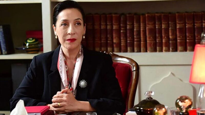 Ünlü oyuncu Kırmızı Oda’ya dahil oldu Yapımını OGM Pictures’ın gerçekleştirdiği, Gülseren Budayıcıoğlu’nun gerçek karakterlerin gerçek yaşam