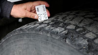 875 araç sürücüsüne ‘zorunlu kış lastiği’ cezası