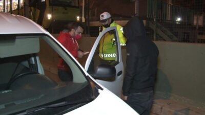 Kısıtlamada otomobil ile alkollü şehir turu, polisi bile şaşkına çevirdi