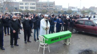 Bursa’da koronadan ölen muhtara son görev