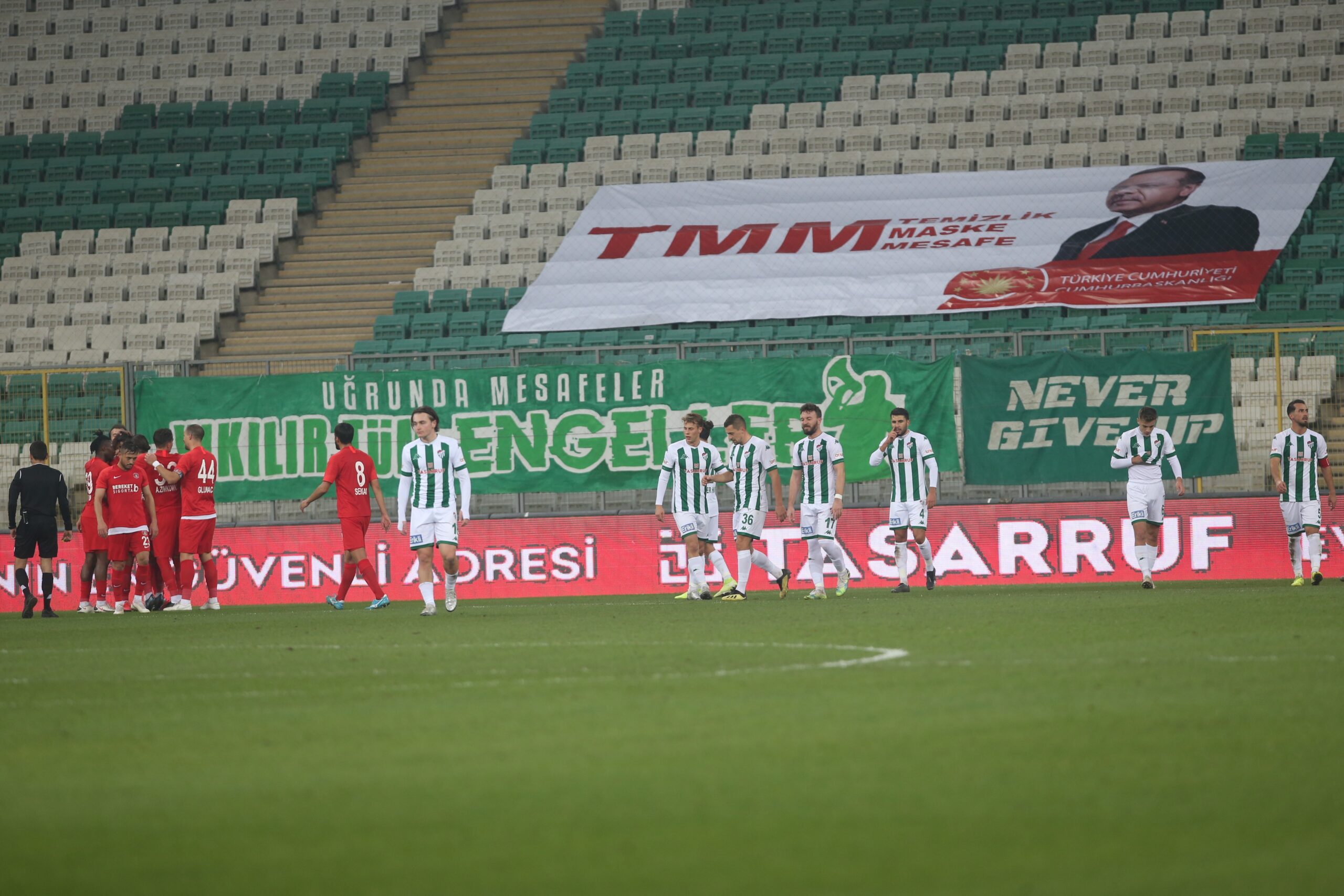 Timsah’ın tadı yok! Bursa’da tılsım bozuldu… Timsah’ın tadı yok! Bursa’da tılsım bozuldu…