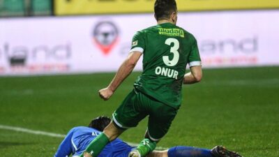 TRT Spor’dan Bursaspor yorumu; Kaçacak pozisyon değil, kesin penaltı…