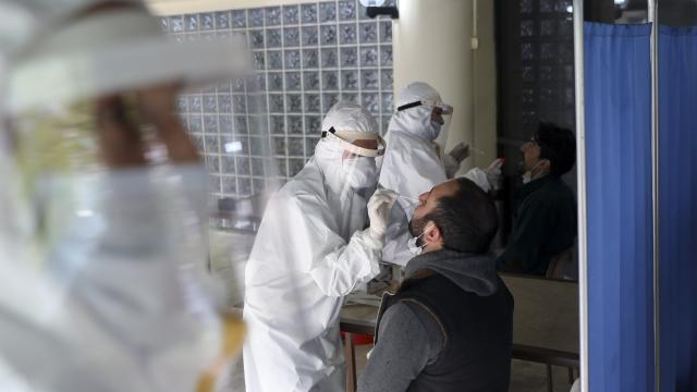 Türkiye’ye girişte PCR zorunluluğu başladı