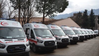 Bursa’ya 18 yeni ambulans