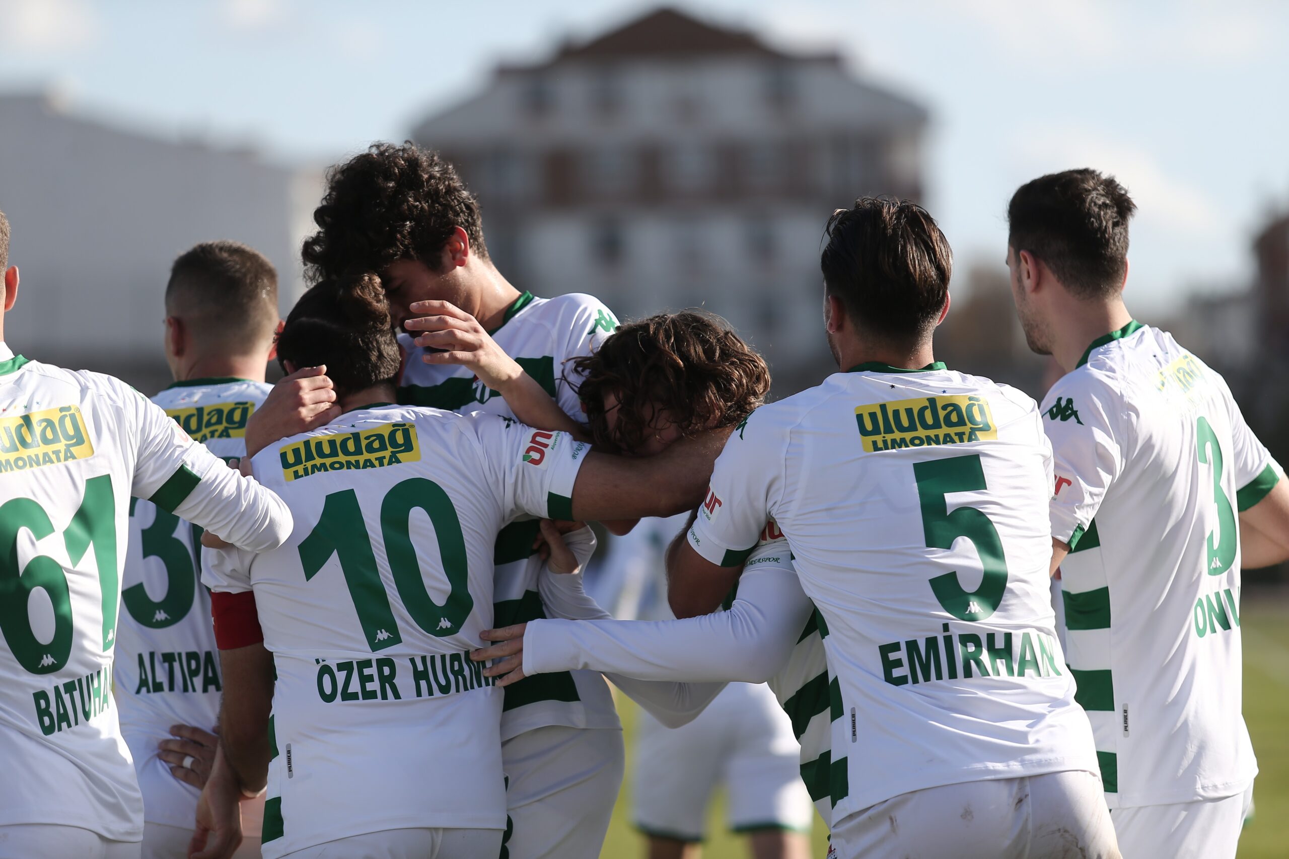 Timsah’ın yüzü güldü! İşte maç sonu yorumlar… Timsah’ın yüzü güldü! İşte maç sonu yorumlar…