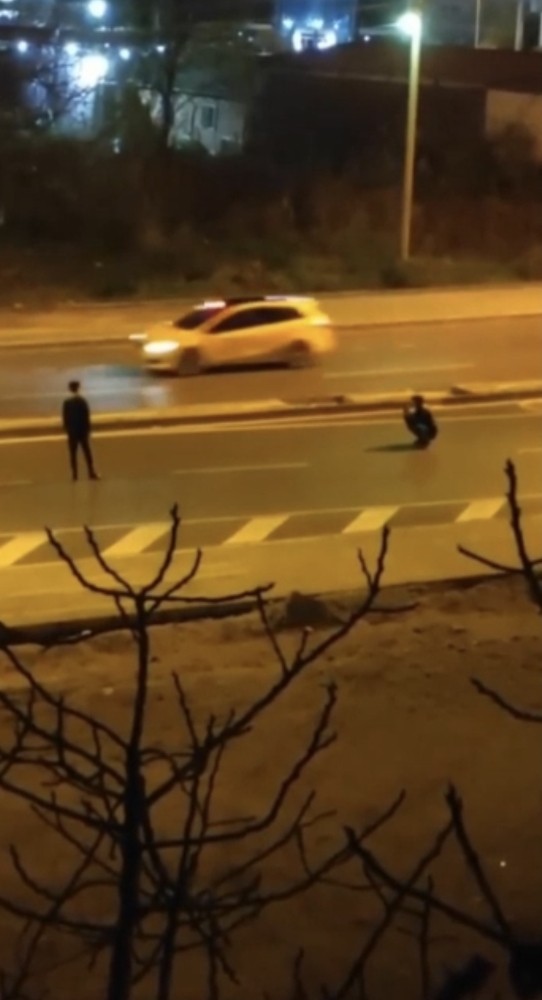 Bursa’da sosyal medya düşkünlüğü ne kısıtlama ne de mesafe tanıdı