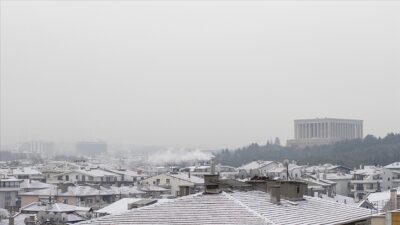 Başkent’te kar yağışı etkili oldu
