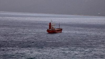 Hafter’den skandal hamle! İlaç taşıyan Türk gemisine el koydu
