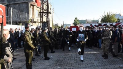 Şehit askere son görev