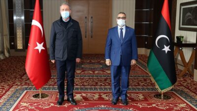 Bakanı Akar’dan Libya’da kritik görüşme