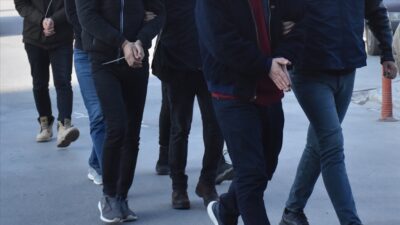 50 ilde FETÖ operasyonu: Çok sayıda gözaltı