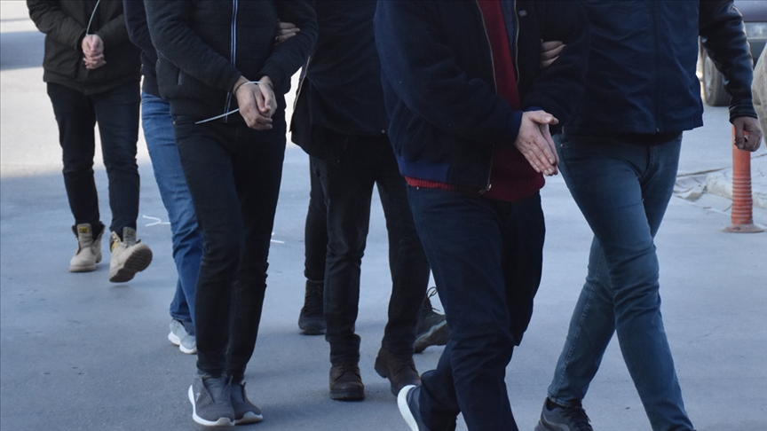 50 ilde FETÖ operasyonu: Çok sayıda gözaltı