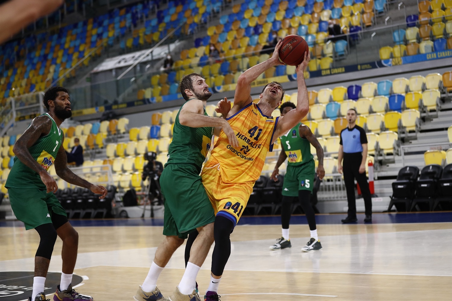 Bursaspor potada gülmeyi unuttu! İlk sezonunda tur şansını… Bursaspor potada gülmeyi unuttu! İlk sezonunda tur şansını…