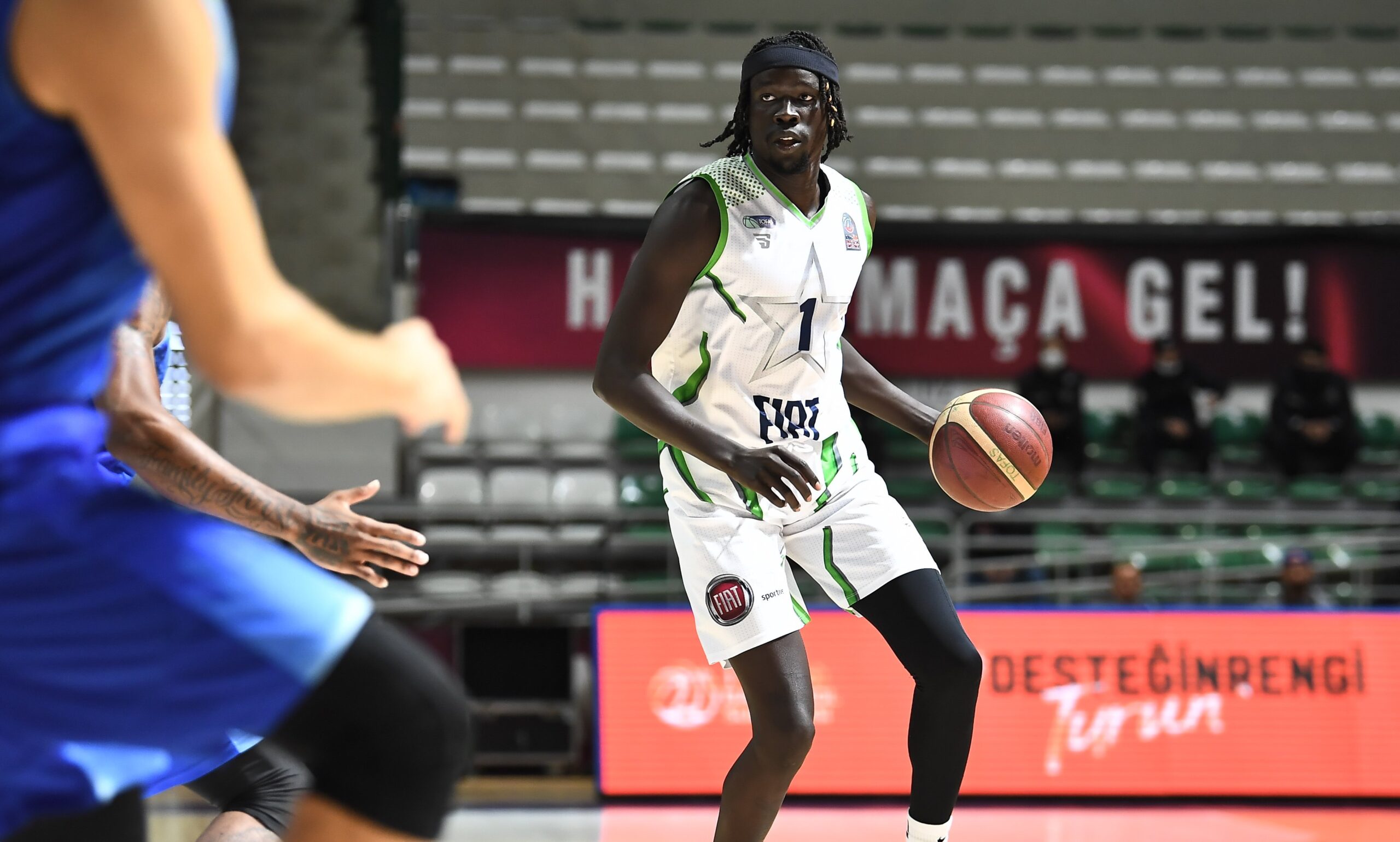 Tofaş ABD’li forvetini Polonya’ya gönderdi… Tofaş ABD’li forvetini Polonya’ya gönderdi…