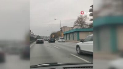Bursa trafiğinde tehlikeli anlar! Saniye saniye kamerada…