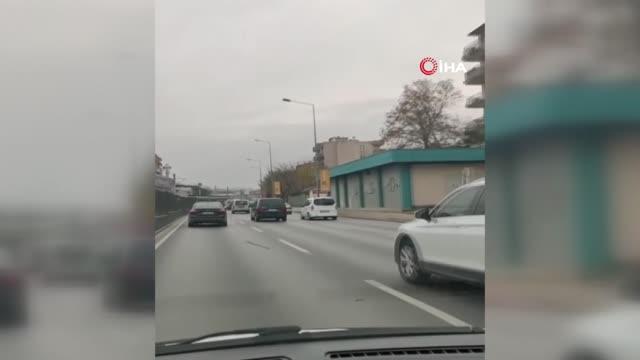 Bursa trafiğinde tehlikeli anlar! Saniye saniye kamerada…