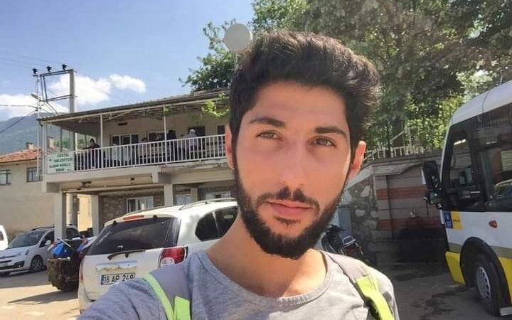 Bursa’nın Kestel ilçesinde alacak verecek meselesi yüzünden tartıştıkları 25 yaşındaki