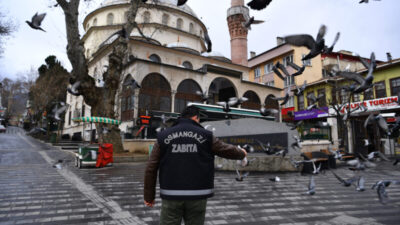 Osmangazi sokakları sessizliğe büründü