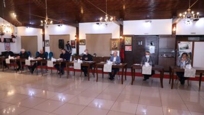 AK Parti ‘vefa toplantısında’ neler konuşuldu?