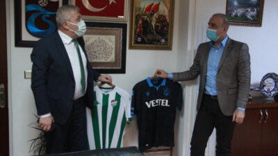 İki bürokrat, Trabzon ve Bursa