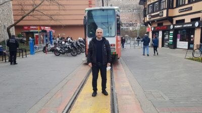 Esnaf istedi, 8 muhtar dilekçe verdi, tramvay geri döndü: Herkes mutlu!