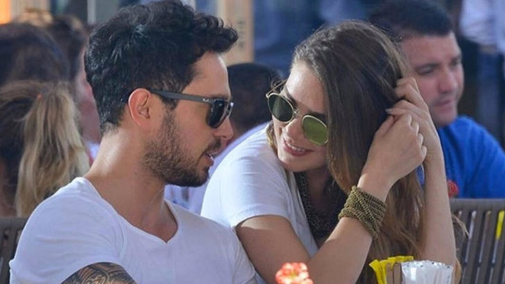 Aslı Enver’den Murat Boz hamlesi! Dikkatlerden kaçmadı Aslı Enver’den Murat Boz hamlesi! Dikkatlerden kaçmadı